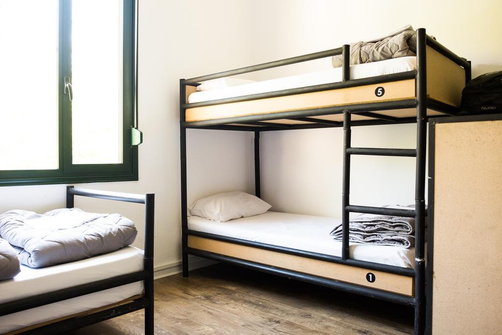 Destil Hostel Tirana Kültér fotó